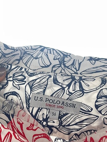 36 Beden çeşitli Renk U.S Polo Assn. Gömlek %70 İndirimli.