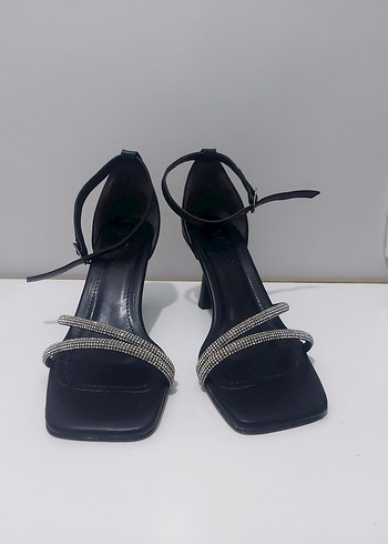 Topuklu Ayakkabı - Görsel 3