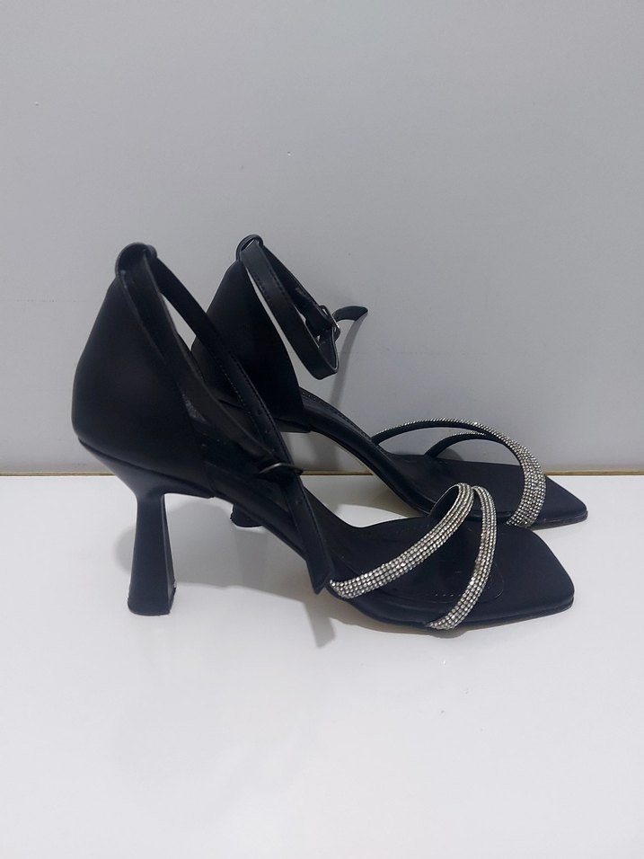 Topuklu Ayakkabı - Görsel 2