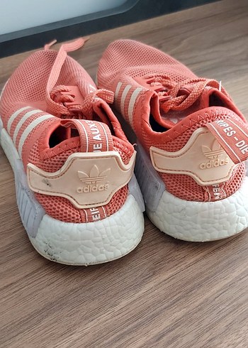 Adidas Pembe Bağcıklı Spor Ayakkabı