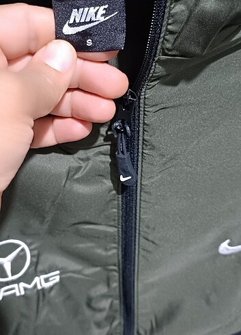Nike Sıfır ürün s m l xl XXL olarak var