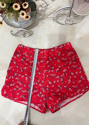 Kırmızı deniz şortu - Görsel 3