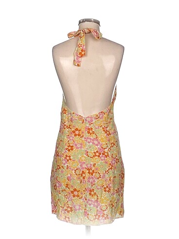 l Beden Pull and Bear Mini Elbise %70 İndirimli.