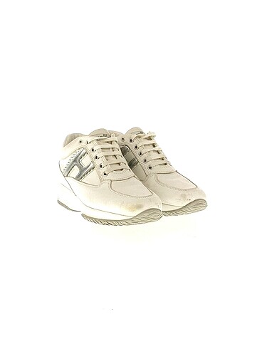 Hogan Hogan Spor Ayakkabı %70 İndirimli.