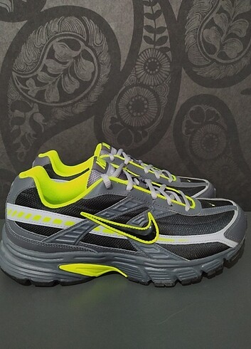 Nike Spor Ayakkabı 