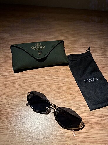 Gucci Güneş Gözlüğü