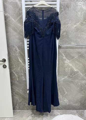 Lacivert İşlemeli Uzun Abiye Elbise - Görsel 2