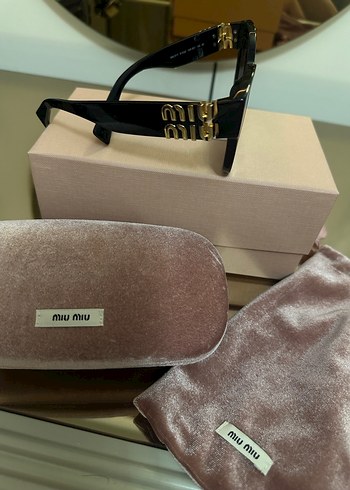 Miumiu Kadın Güneş Gözlüğü - Görsel 2