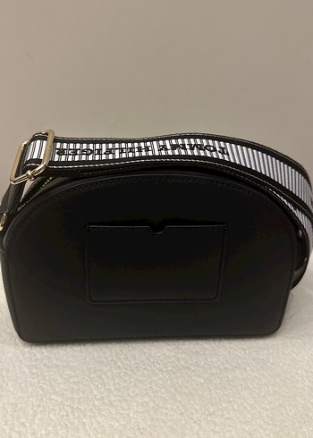  Beden siyah Renk Tommy Hilfiger Siyah Deri Kadın Çapraz Çanta