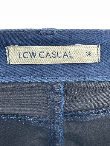 38 Beden çeşitli Renk LC Waikiki Jean / Kot %70 İndirimli.