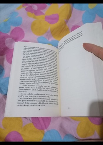 Beden Renk Tâhir ile Zühre - Fikret Türkmen