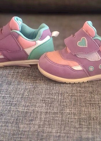 24 Beden mor Renk Mor ve Pembe Kız Çocuk Spor Ayakkabısı