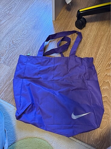 nike kol çantası