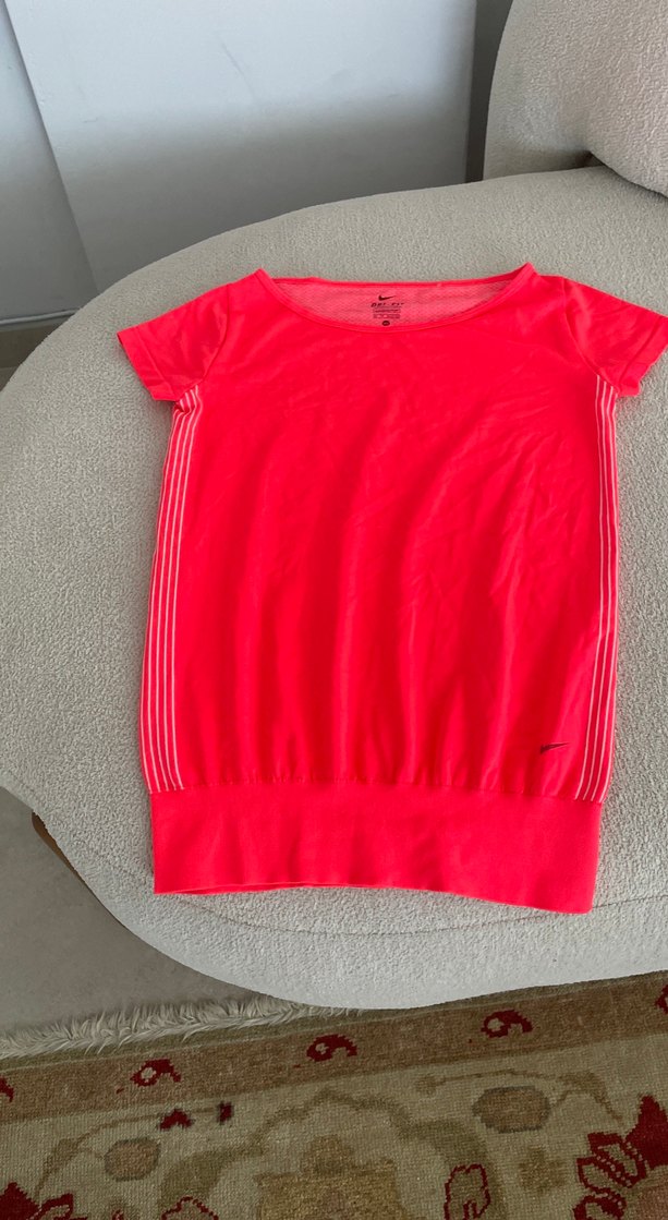 Bayan Nike tişört - Görsel 2