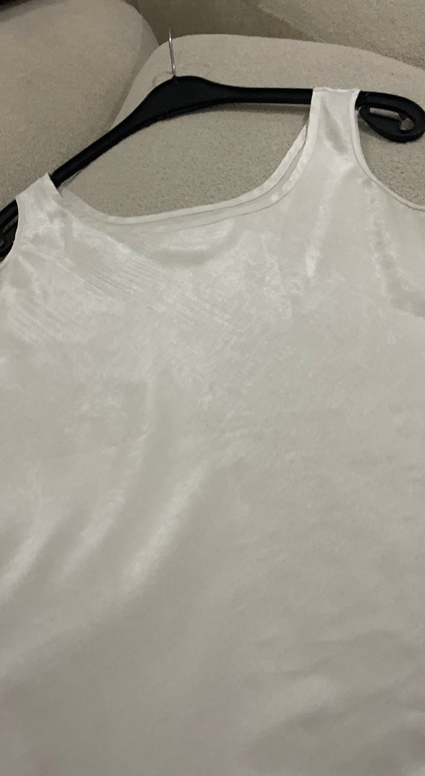 Kadın Beyaz Kolsuz ipek Atlet - Görsel 5