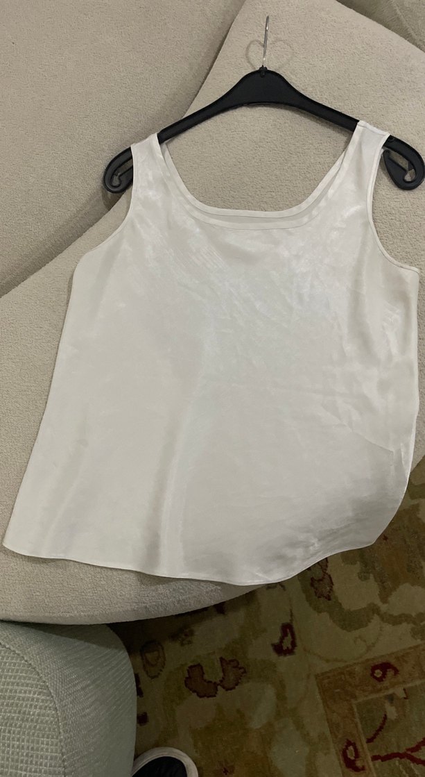 Kadın Beyaz Kolsuz ipek Atlet - Görsel 3