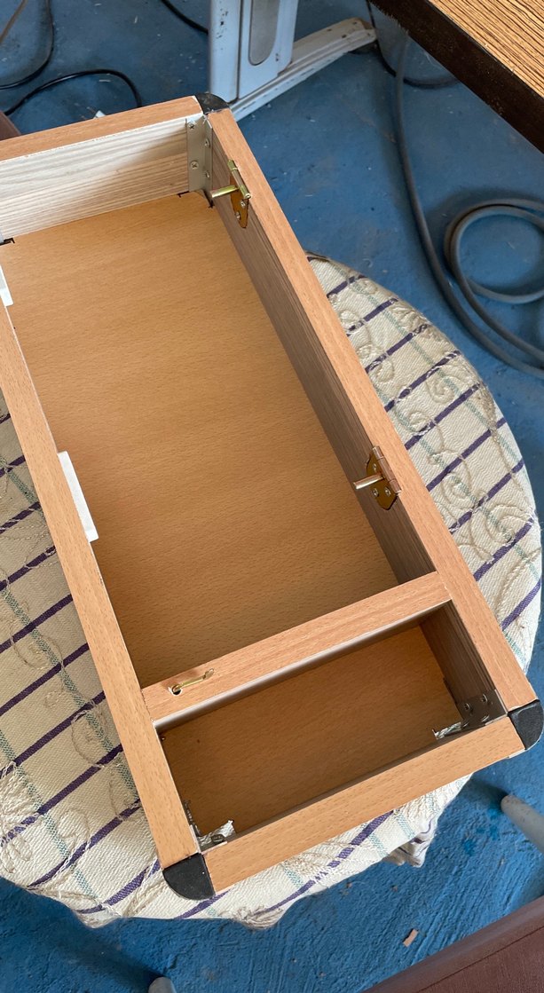 Dikiş makinası bazası menteşeli - Görsel 4