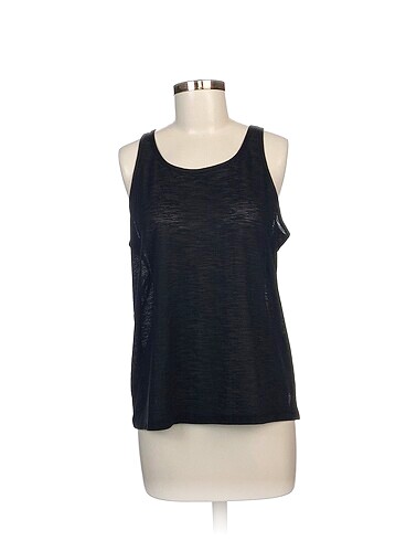 Penti T-shirt %70 İndirimli.