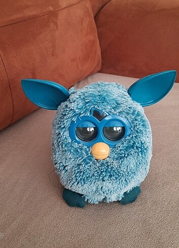 Furby oyuncak