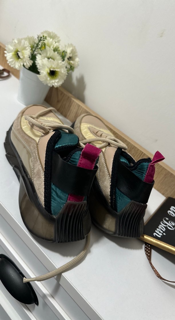 Kahverengi Bağcıklı Kadın Spor Ayakkabı - Görsel 2