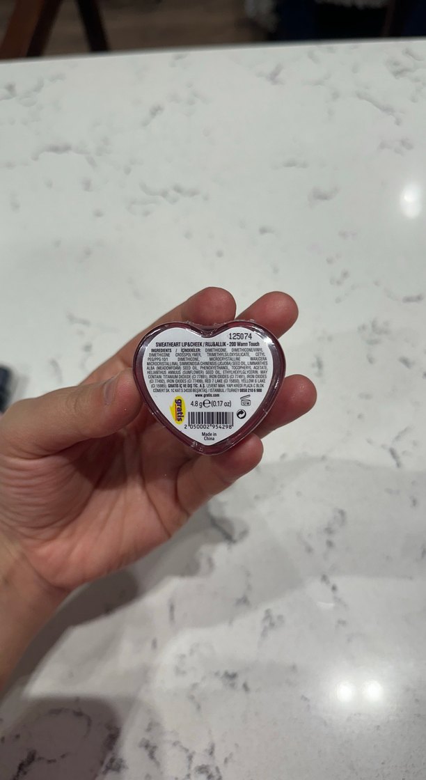 Bordo Kalp Şekilli Dudak Parlatıcısı - Görsel 2