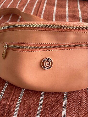 Pierre Cardin bel cantasi