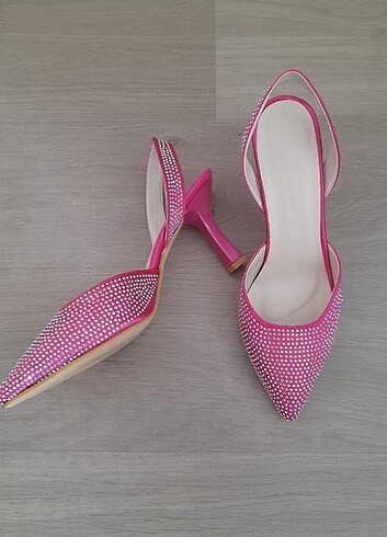 Fuşya Topuklu Stiletto