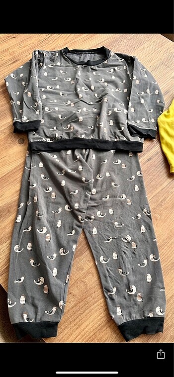 24-36 Ay Beden 2 adet pijama takımı