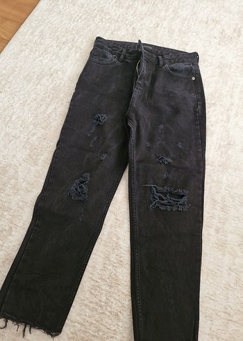 31 Beden siyah Renk Siyah Yırtık Loose Fit Kadın Jean