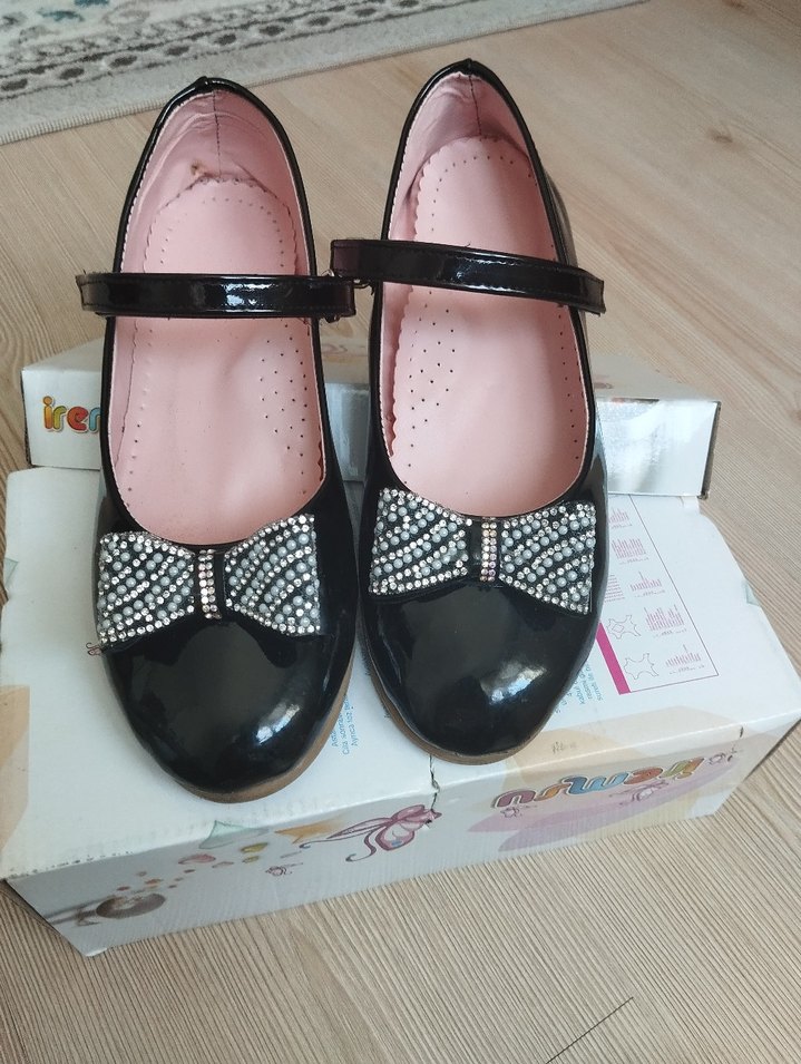 Kız Çocuk Siyah Parlak Fiyonk Detaylı Babet - Görsel 2