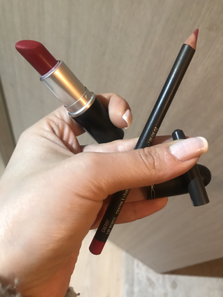s Beden M.A.C Ruby Woo & Cherry Muhteşem İkilisi