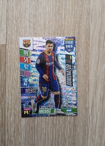 Panini fifa 365 2022 Messi kartı 