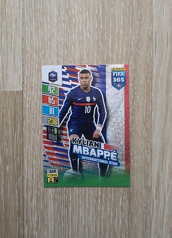 Panini fifa 365 2022 Mbappe kartı 
