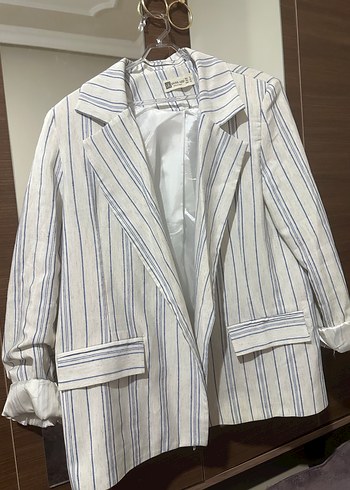 Çizgili Keten Midi Beyaz Kadın Blazer - Görsel 3