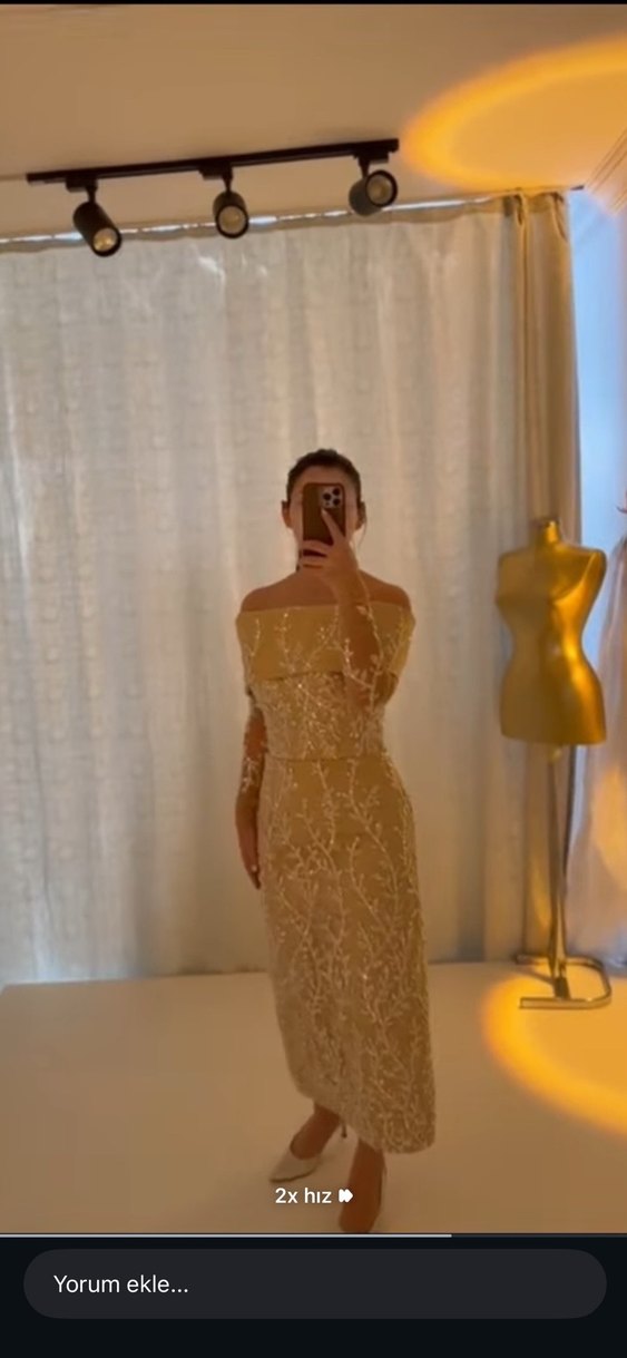 Uzun Kollu Işıltılı Midi  Abiye Elbise - Görsel 3