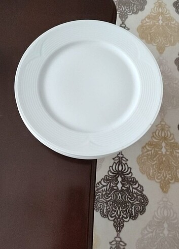 Yemek tabağı 