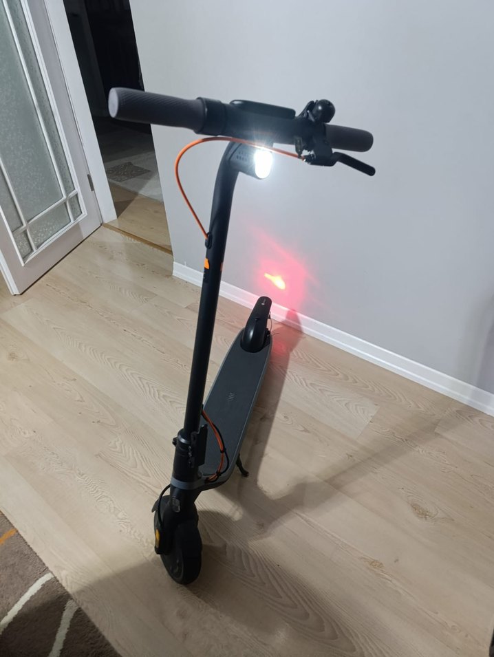 Segway Kickscooter E2 Plus(3 aylık sıfır ayarında) - Görsel 4