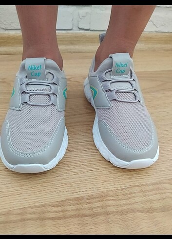 Çocuk spor ayakkabı