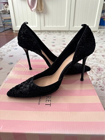 Zara stiletto