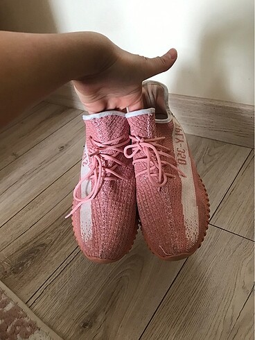 Adidas spor ayakkabı