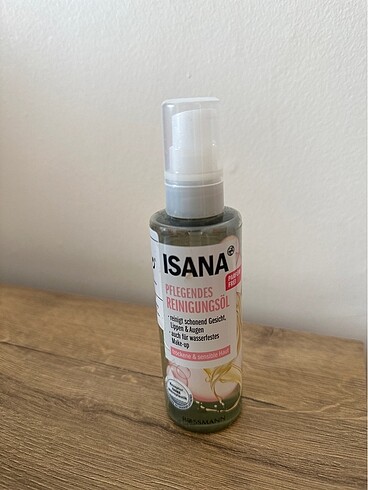 Isana yüz temizleme yağı