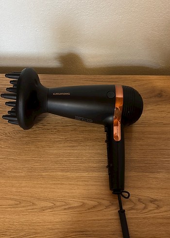Grundig Saç Kurutma Makinesi