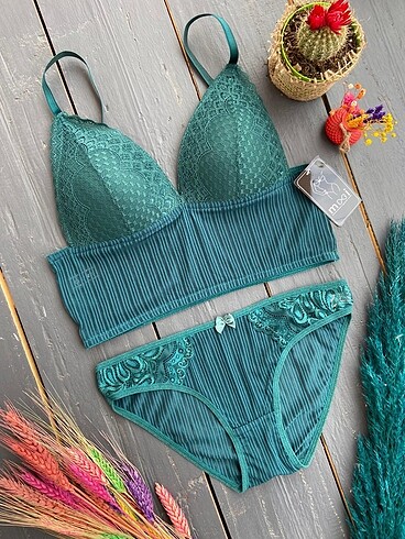 Bralet Takım