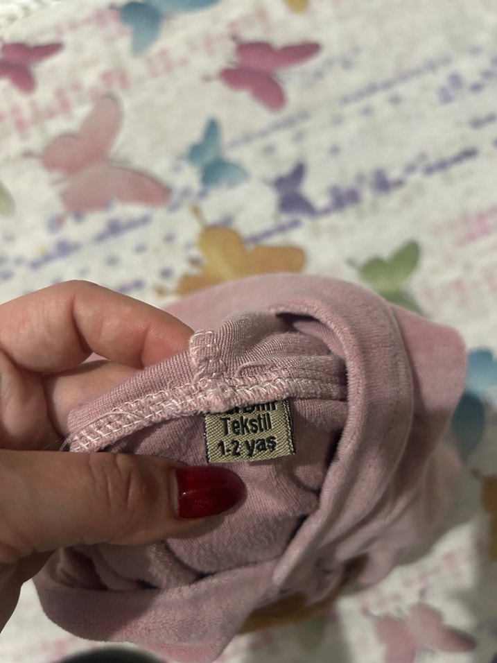 Pembe Kapüşonlu Nakışlı Kadife Bebek Kıyafeti - Görsel 3