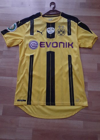 Dortmund 2016-17 forma