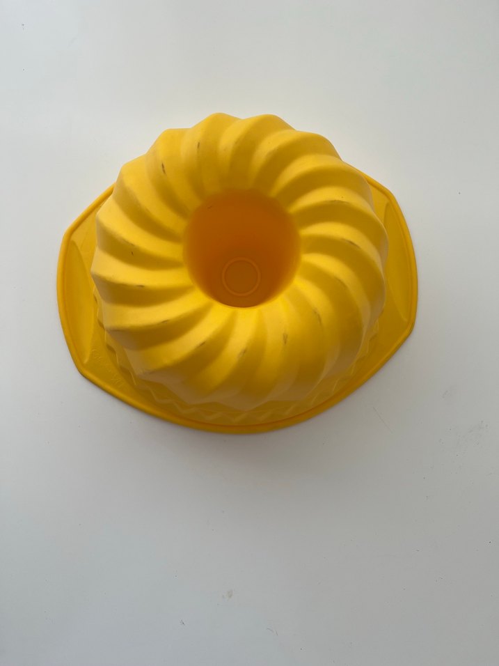 Sarı silikon kek kalıbı - Görsel 2