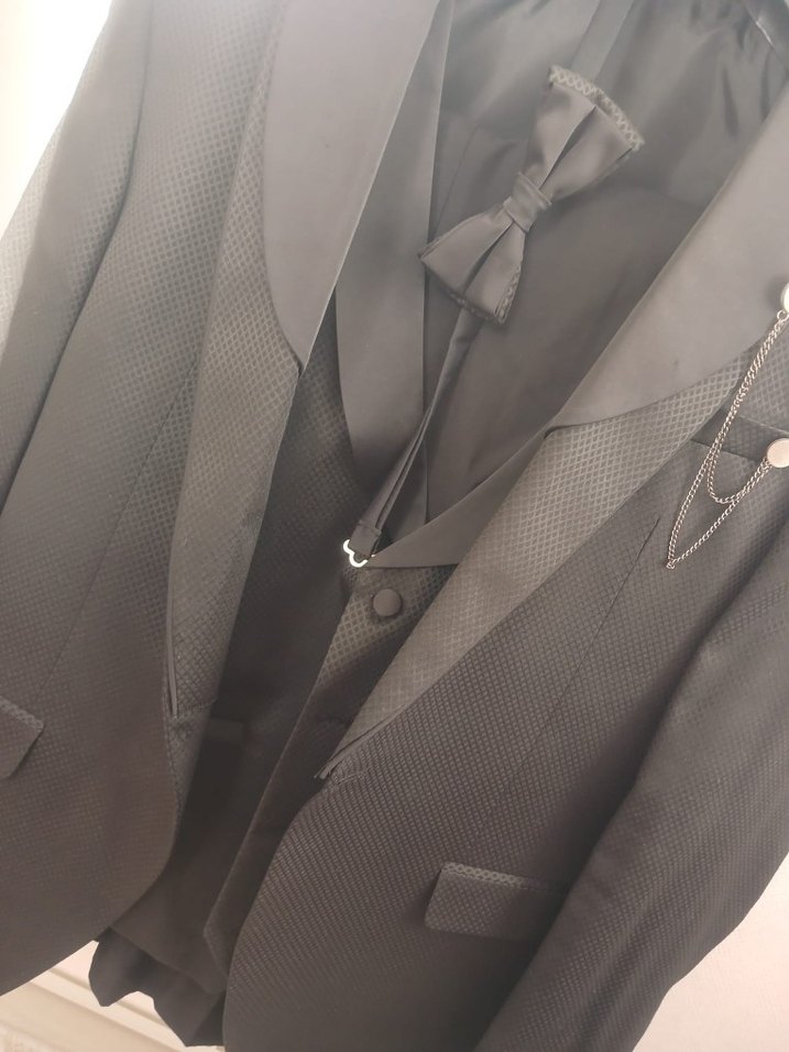 Modern Klasik Siyah Damatlık Takım - Görsel 2