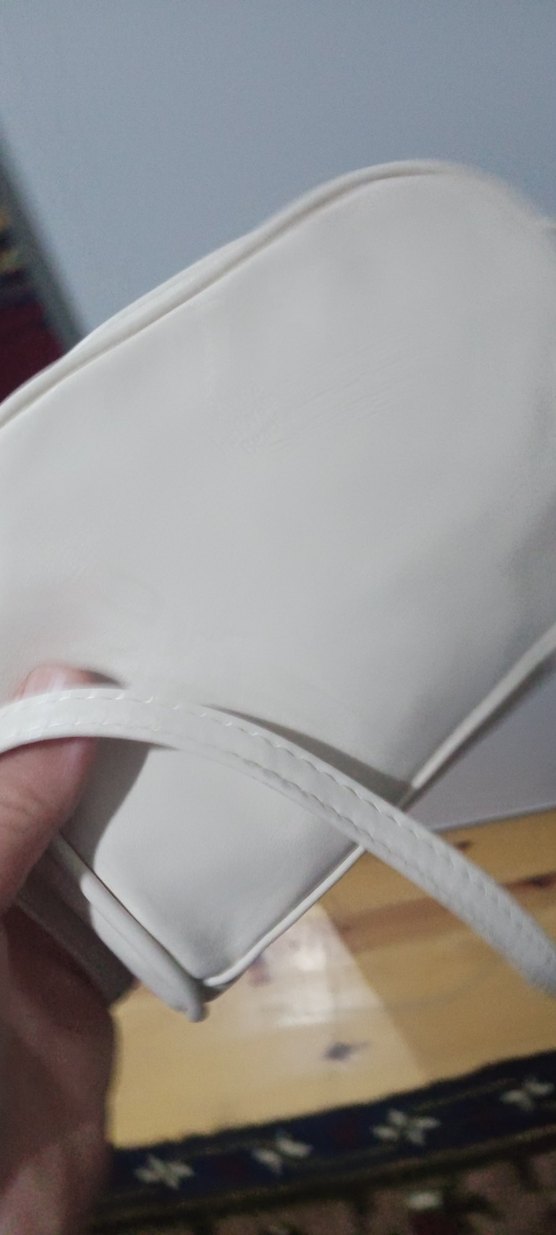 Beyaz Deri Fermuarlı Kadın Çantası çapraz zarif - Görsel 2