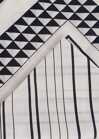 Soyut Desenli Gri-Beyaz fular eşarp - Görsel 3