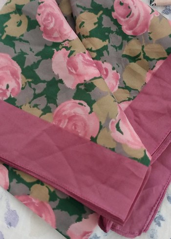 Pembe çiçekli Kadın Fular - Görsel 5